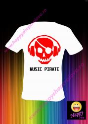music_pirate_t1.jpg